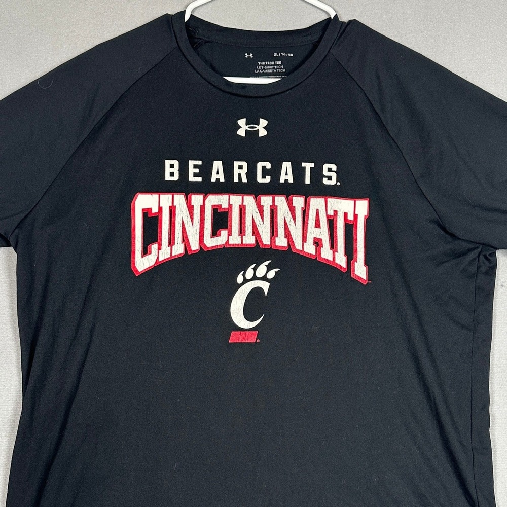 Cincinnati Bearcats Under Armour T-Shirt Mens XL Black The Tech Tee Short Sleeve